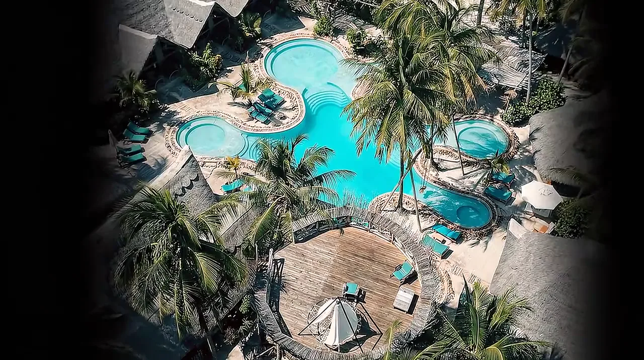 Kite and stay package in Paje — hotel and kite school under one roof
